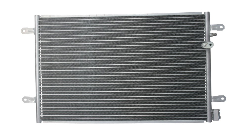 1 986 AD2 227 BOSCH Kondensator, Klimaanlage für AUDI