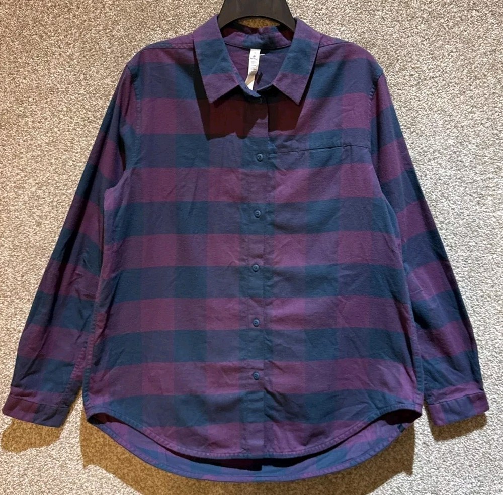 Lululemon Flannel Shirt Women’s Purple Blue Full Day Ahead Button Up Size 10