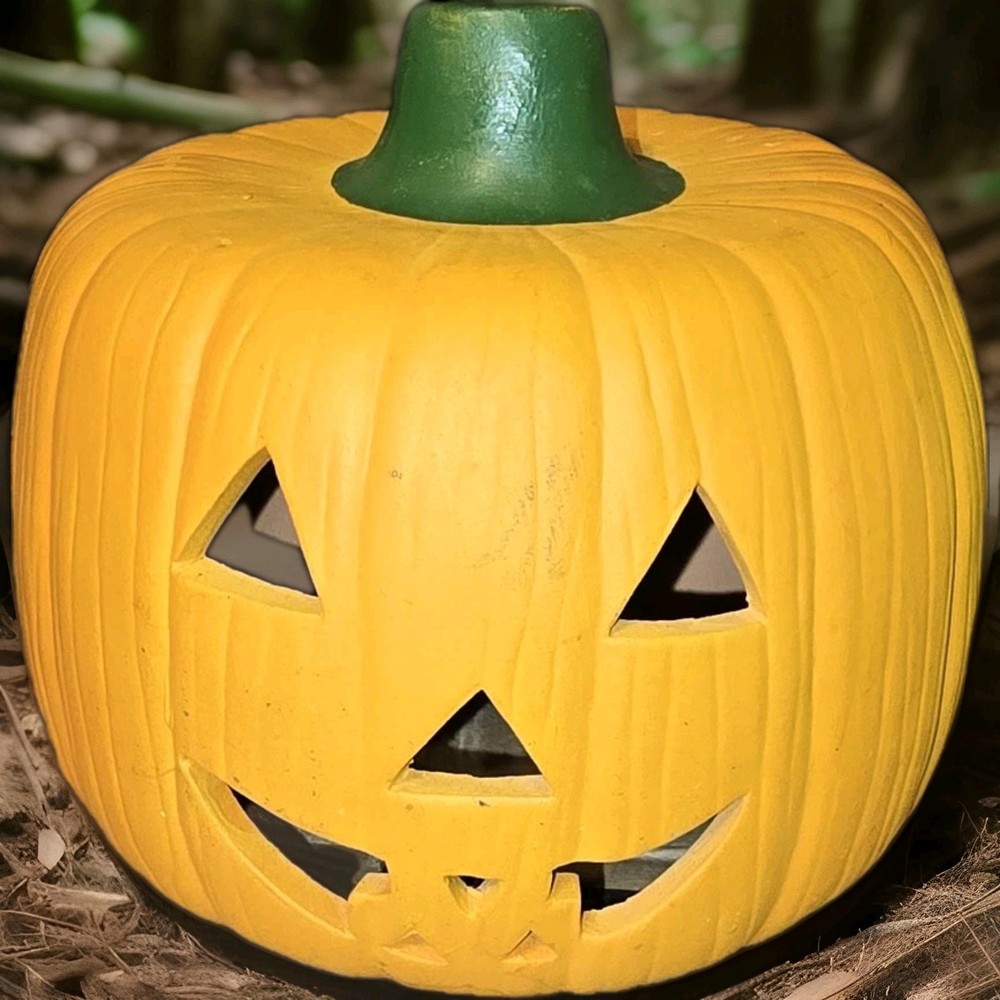 VINTAGE 1970s HALLOWEEN Earthenware PUMPKIN JACK O' LANTERN Ceramic