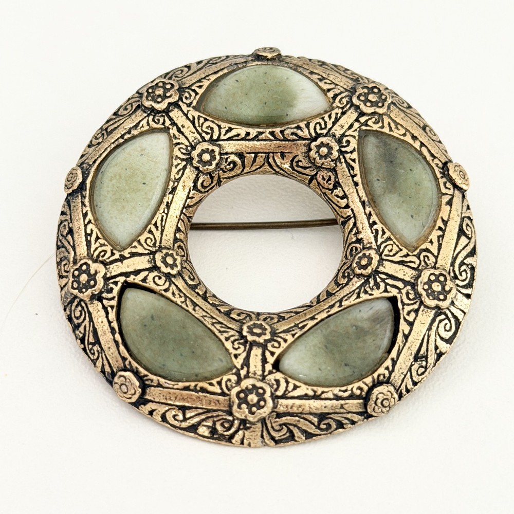 Vintage Miracle Celtic Connemara Green Glass Gold Tone Floral Brooch Pin