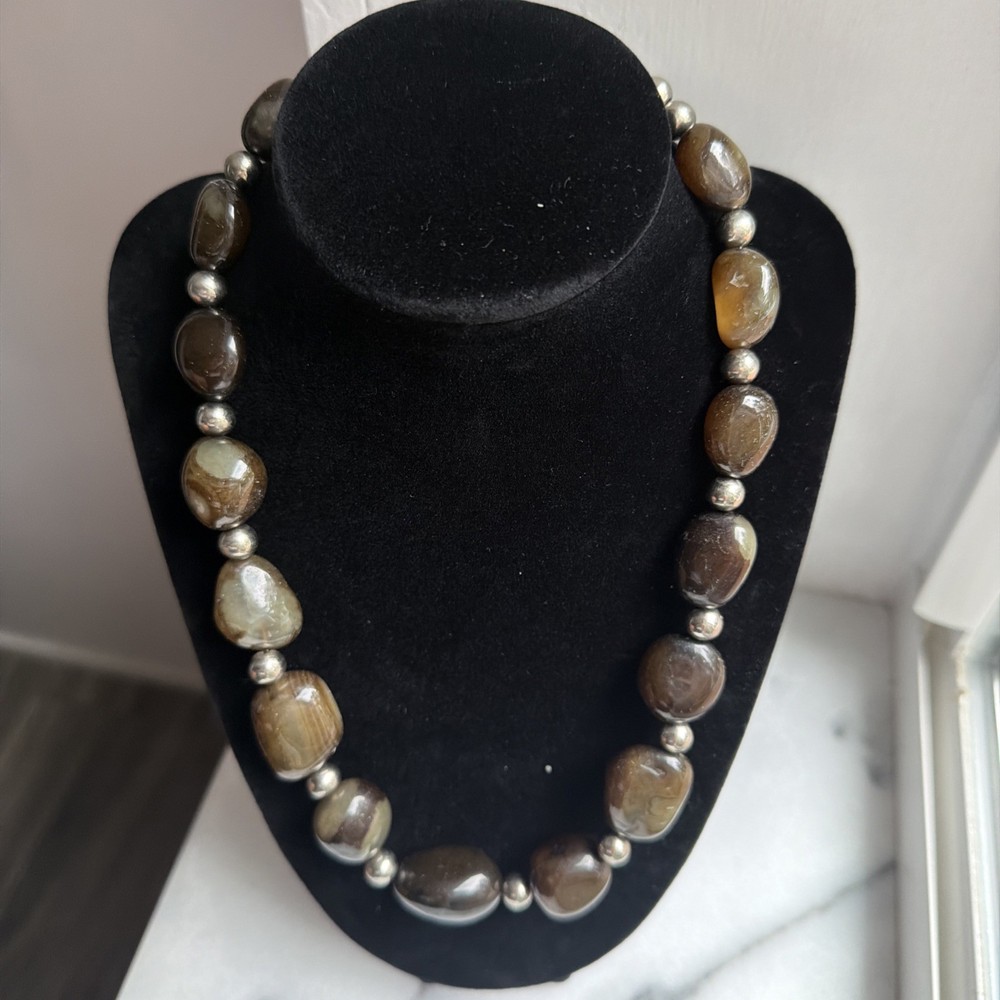 Silver and Stone Bead 18 Inch Vintage Necklace