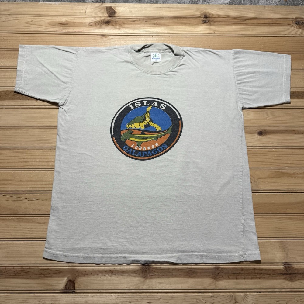 Vintage 90s Galapagos Islands Shark Turtle Ocean Graphic T-Shirt Ecuador - Large