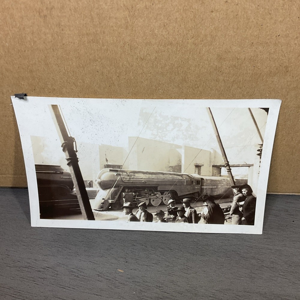 1930s Photograph New York Central Locomotive J-3 Hudson Passenger Car Train B17