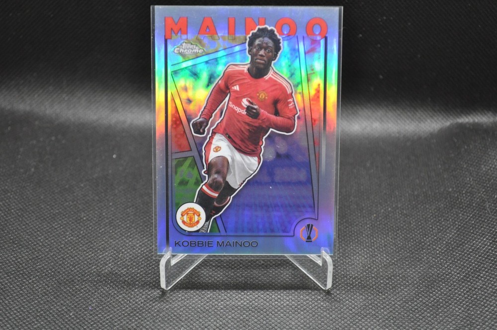 Kobbie Mainoo 2024-25 Topps Chrome UCC #29 Hero Variation SSP