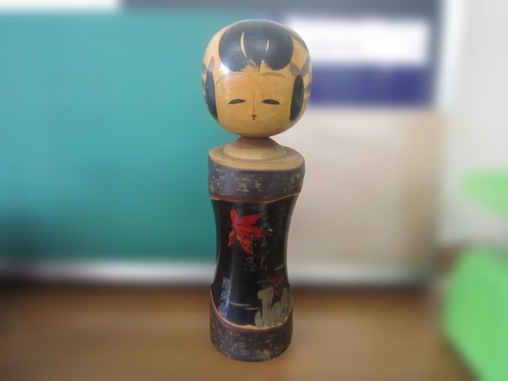 Takahashi Style Kokeshi Doll Autumn Leaves 30cm Vintage Japanese Collectible