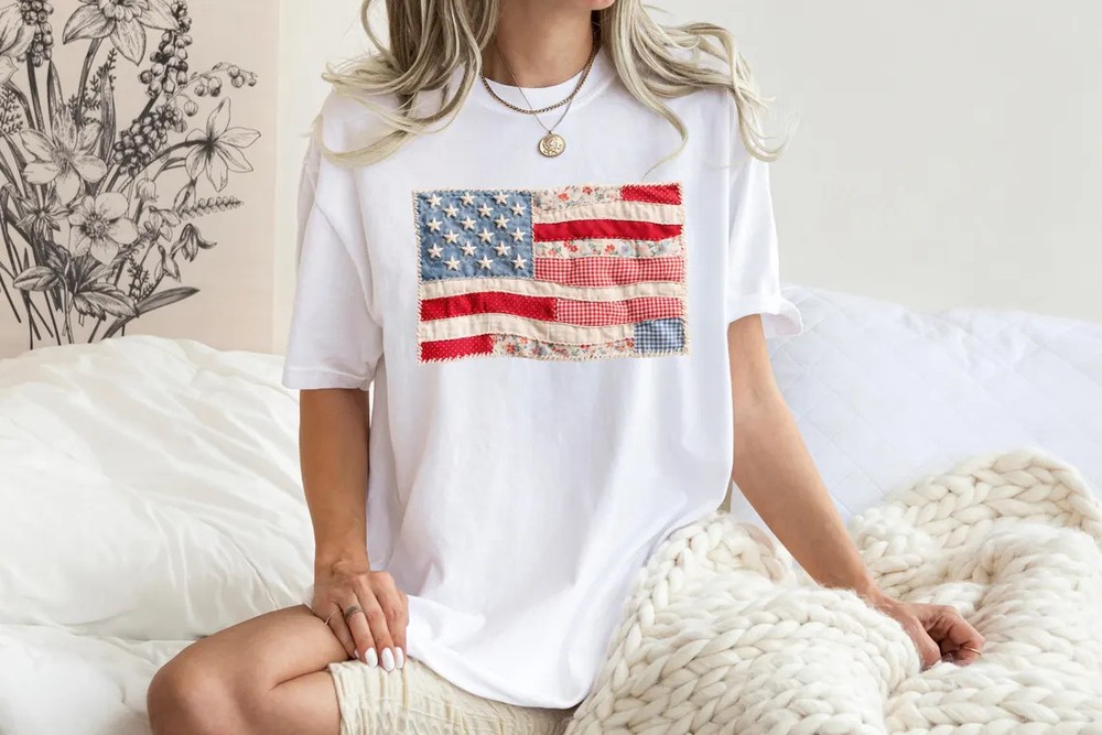 Retro American Flag Shirt Patriotic USA 4th of July Graphic Tee