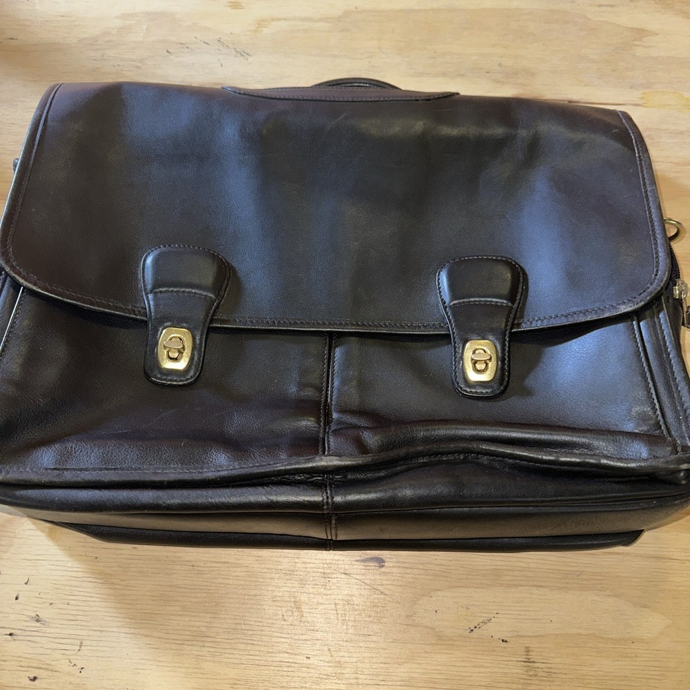 Vintage COACH Black Leather Model 0532 