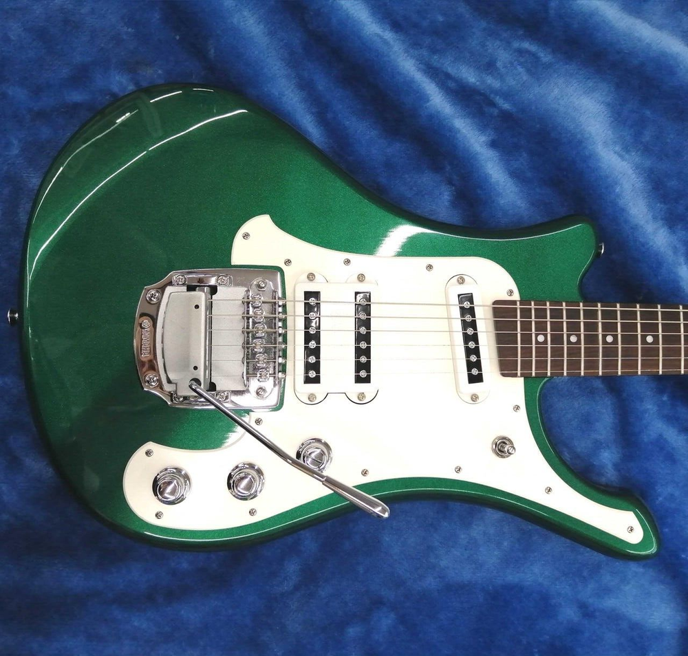 YAMAHA SGV300 Electric Guitar Unique Body Design Free shipping from Japan