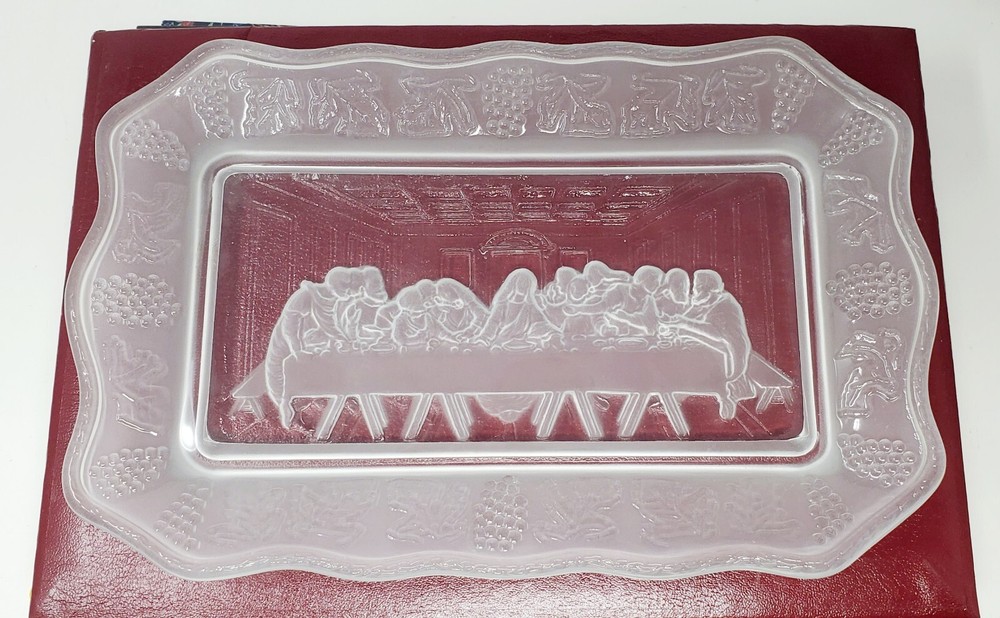 Vtg Tiara Indiana Glass Bread Plate Tray The Last Supper Clear & Frosted 11