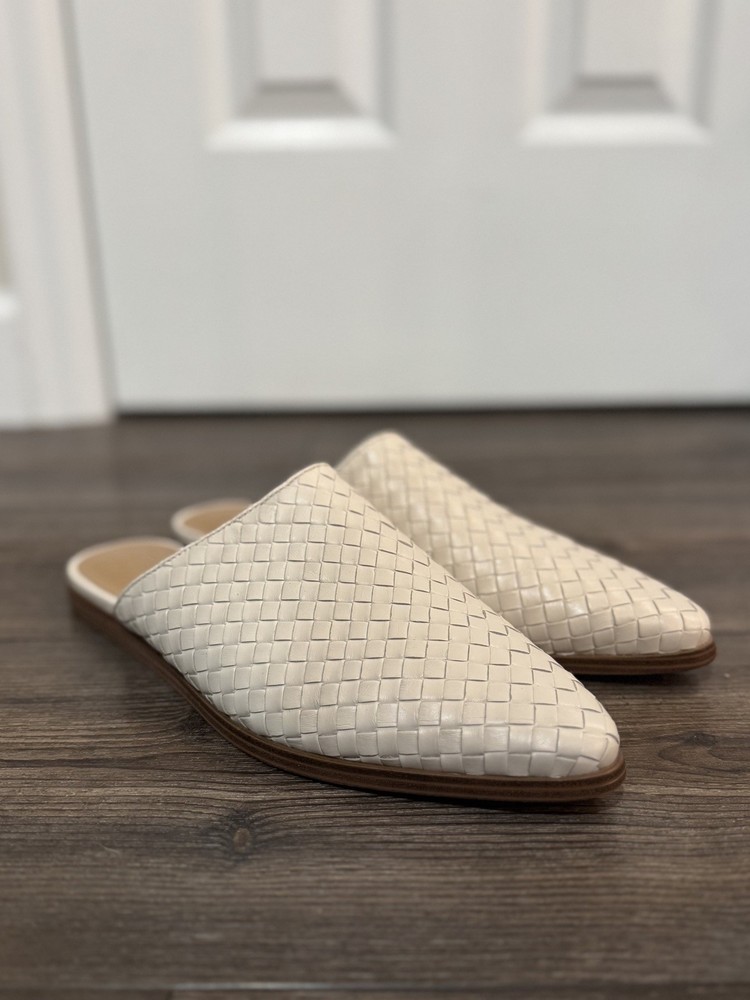 Marc Fisher LTD Woven Mules Women’s Size 9 | Cream Pointed Toe Slip-On Flats EUC