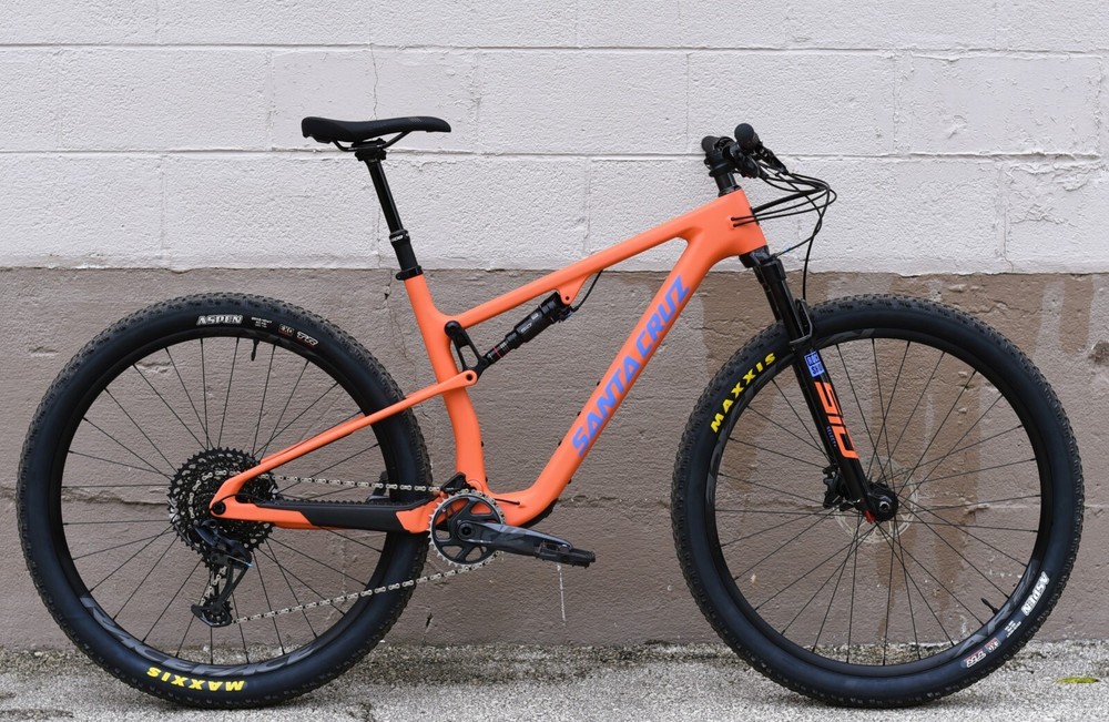 2022 Santa Cruz BLUR MTB, C Carbon, L, 29
