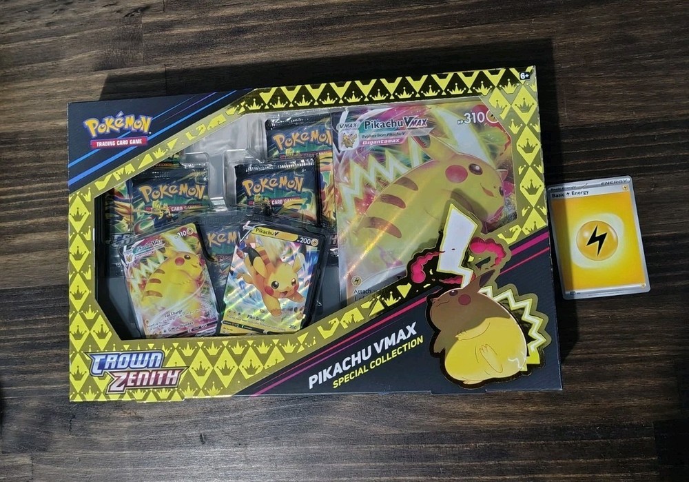 Pokémon TCG Sword & Shield Game Crown Zenith Pikachu VMAX Special Collection Box