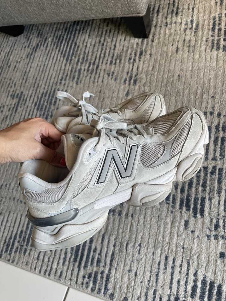 Men New Balance 9060 Size 11