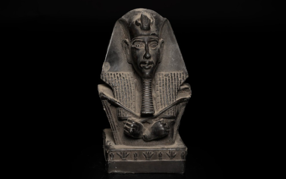 Rare Ancient Egyptian King Akhenaten Bust Statue Black Basalt Style Figure BC