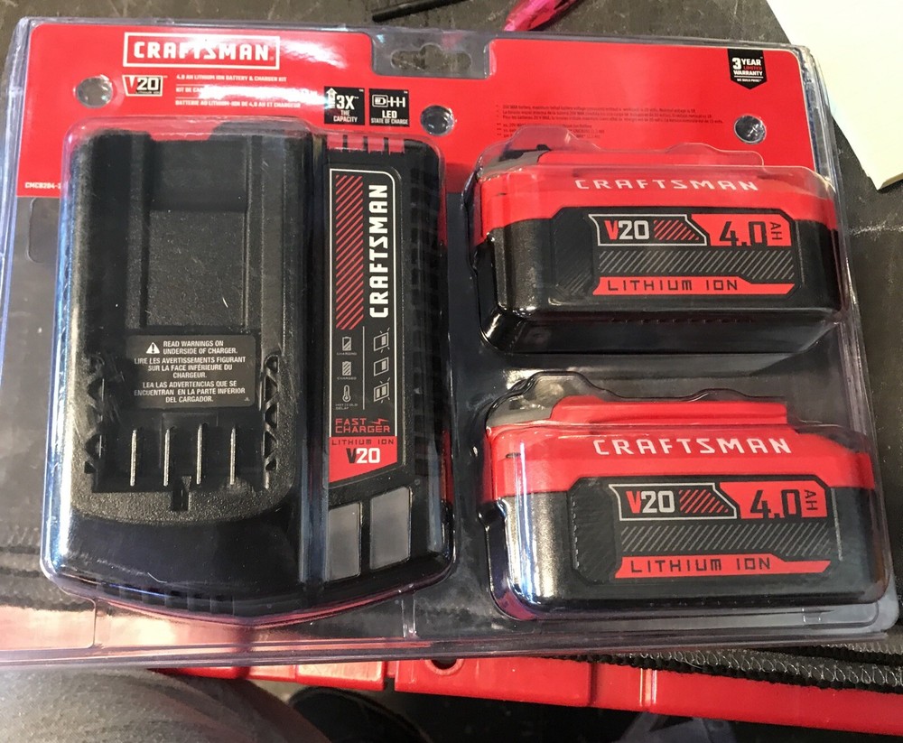 CRAFTSMAN 20V 2-Pack Lithium-Ion Power Tool Battery with Charger CMCB204-2CK