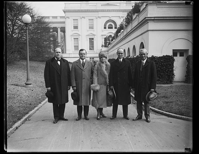 Photo:Washington DC White House Group Portrait 1926 Men Woman Coats