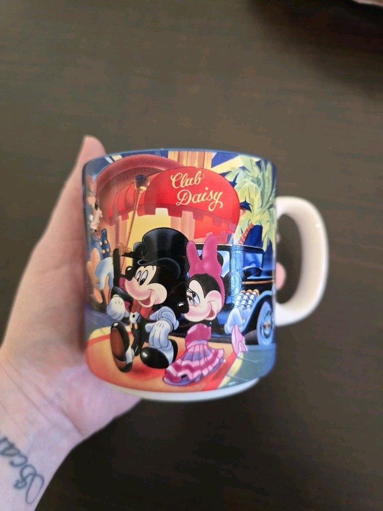 Disney Club Daisy Coffee Cup Mug MGM Studios Vintage 1987 / Mickey Minnie Goofy