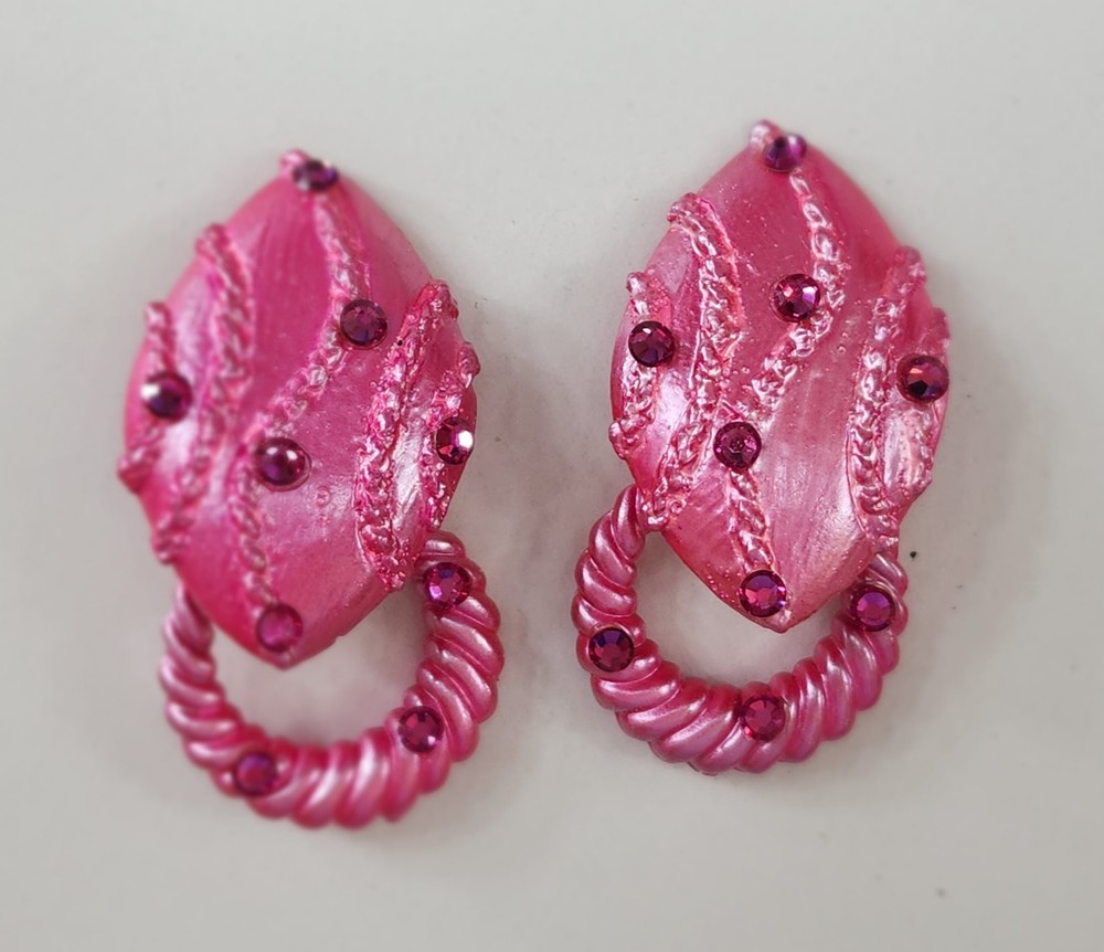 Vintage Jeff Lieb Hot Pink Leaf Clip-On Dangle Earrings