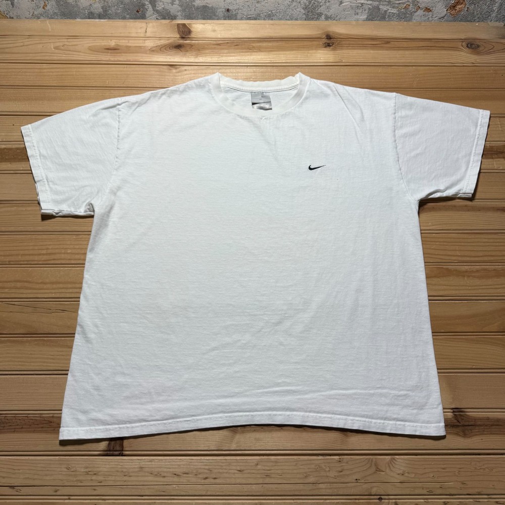 Vintage Y2K Nike Embroidered Mini Swoosh Logo Sports Athletic T-Shirt Men's XL