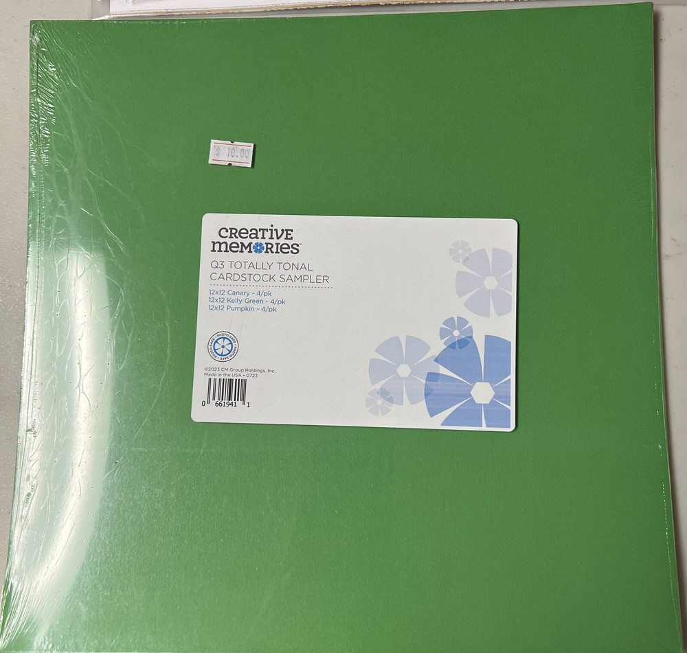 Creative Memories -  Totally Tonal Cardstock Paper Pack - New Scrapbook