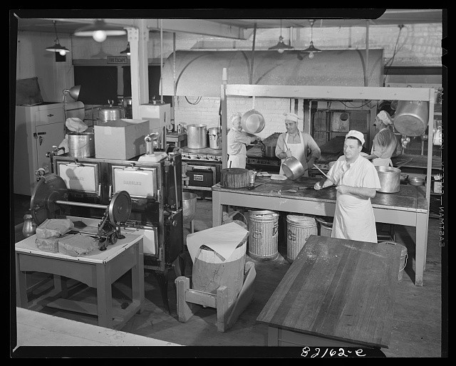 Photo:Washington DC 1942 self-help cafeteria kitchen cooks with scrip