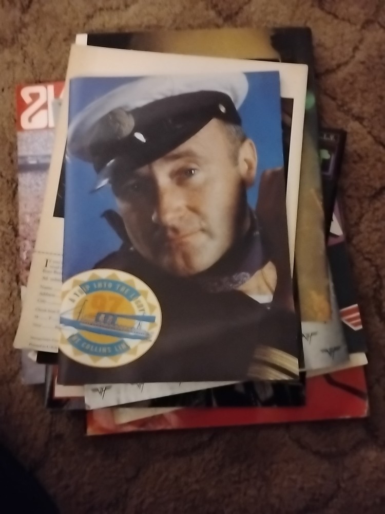 Phil Collins into the light Tour 1997 Concert Program, Programme tour book