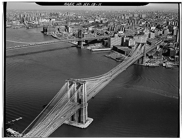 Photo:Brooklyn Bridge New York City 1978 Aerial View Looking East