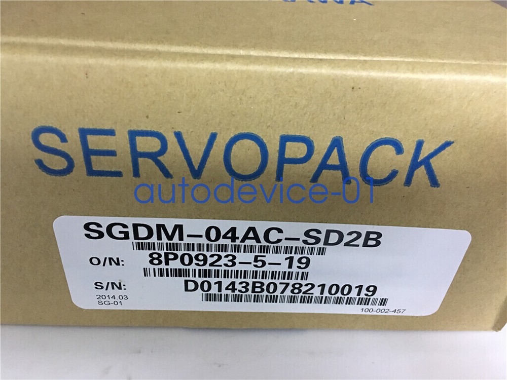 1PC YASKAWA SGDM-04AC-SD2B SGDM04ACSD2B Servo Motors New DHL/FedEx