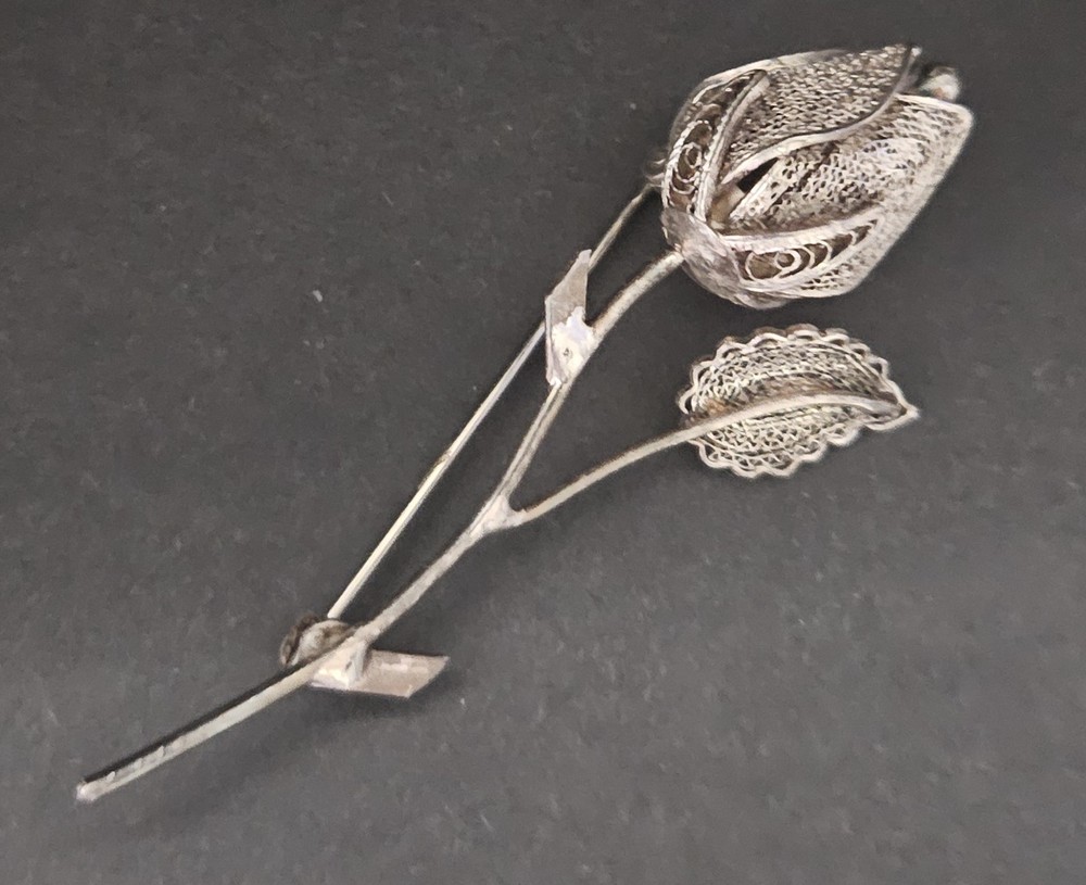 Vintage 925 FAS Italy Sterling Silver Filigree Rose Brooch Featuring Delicate...