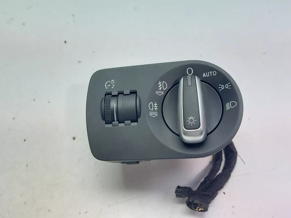 2014 Audi A1 S Line Headlight Control Switch 8X2941531AD Replacement Part
