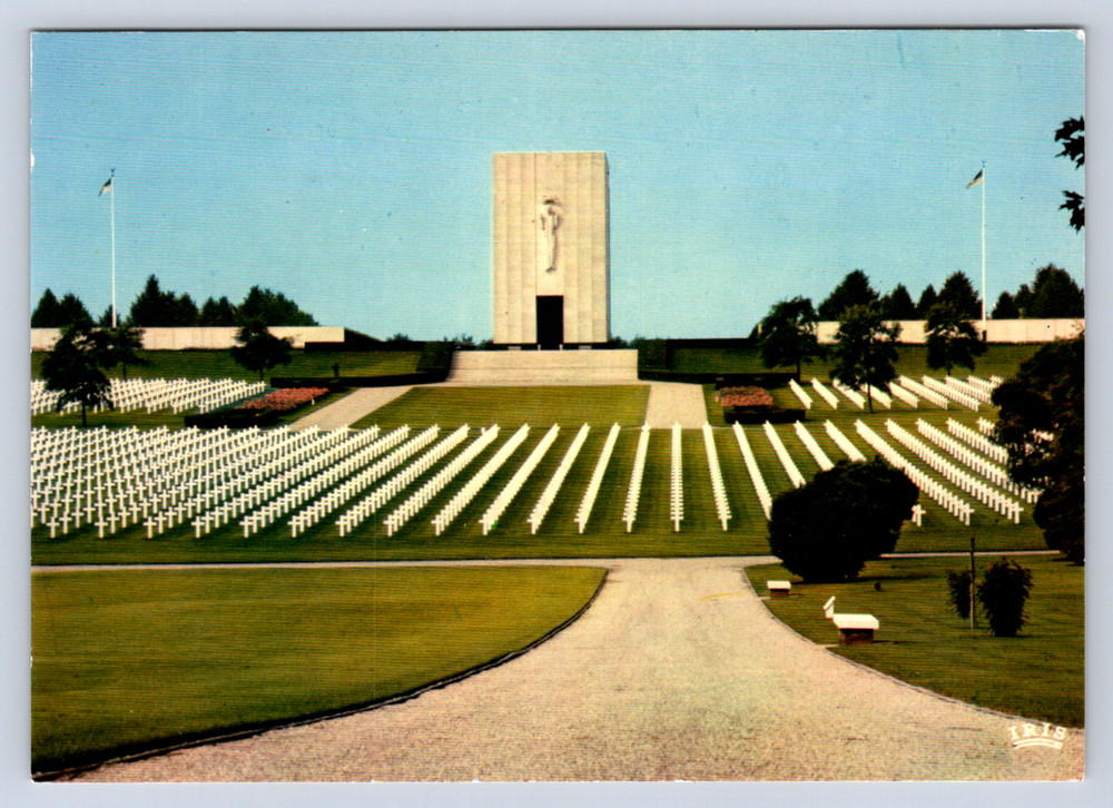 Vintage Postcard Saint Avold Cimetiere Americain de Lorraine France
