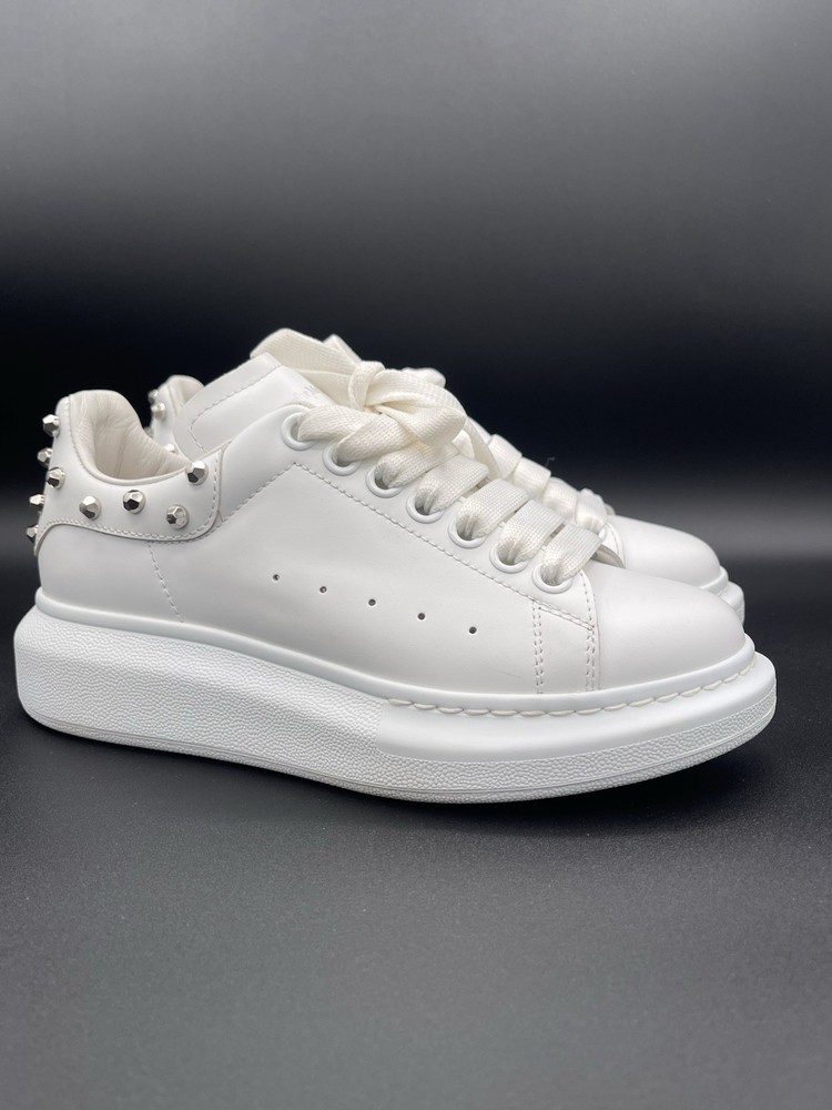Alexander McQueen Sneaker Leath.s Rubb Larry  Size (5.5B)  read the description