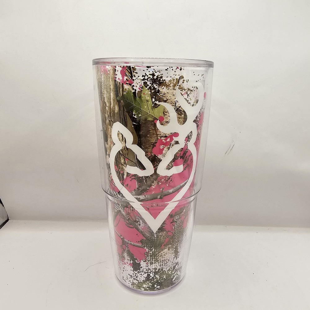 Tervis Tumbler 24oz REALTREE Xtra Green Camo and Pink Tumbler with Heart No Lid