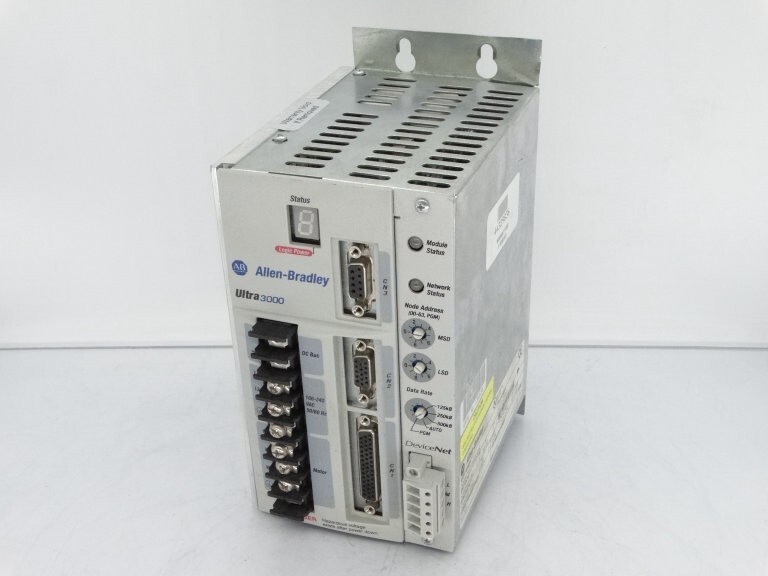 2098-DSD-005X-DN SERIES C SERVO DRIVE #F22