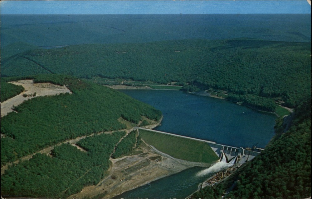 Kinzua Dam Allegheny Reservoir Aerial view vintage postcard u392