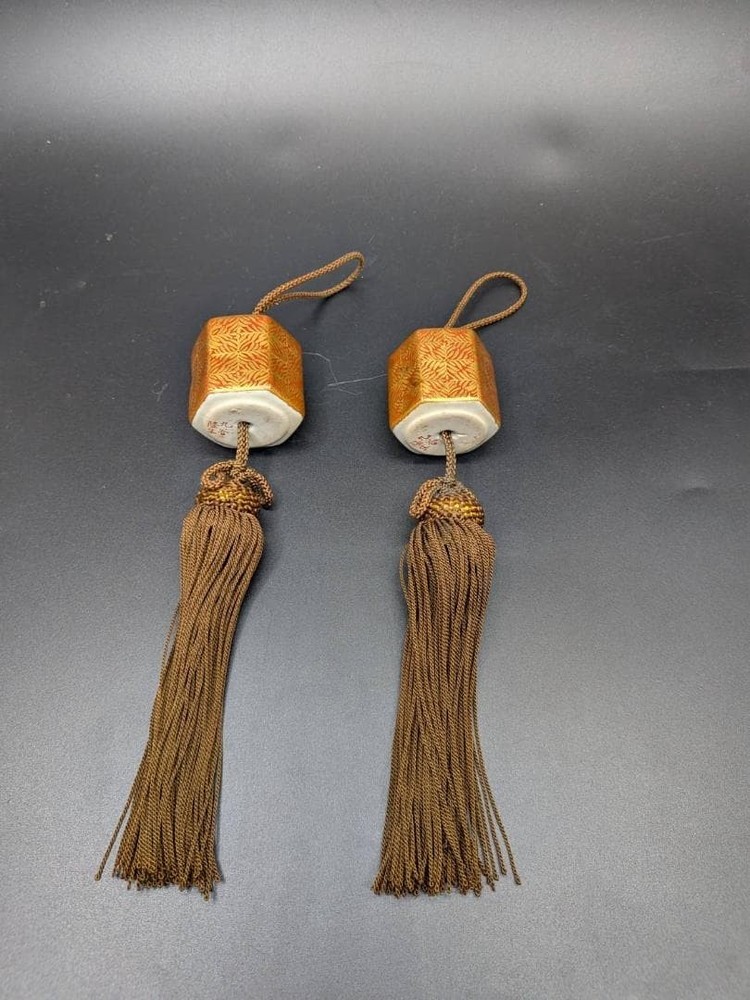 Kutani Ware Fuchin Vaneturned Ceramic Ornaments Traditional Japanese Decor