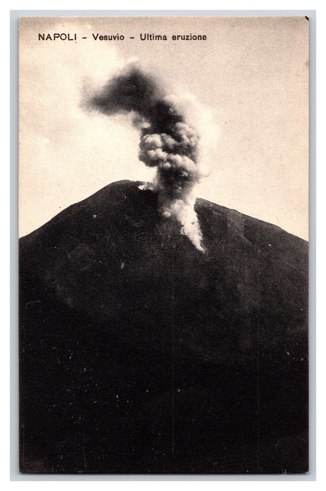 Vintage Early 1900s Mt Vesuvius Erupting Photo Italy Naples Divided Back RPPC