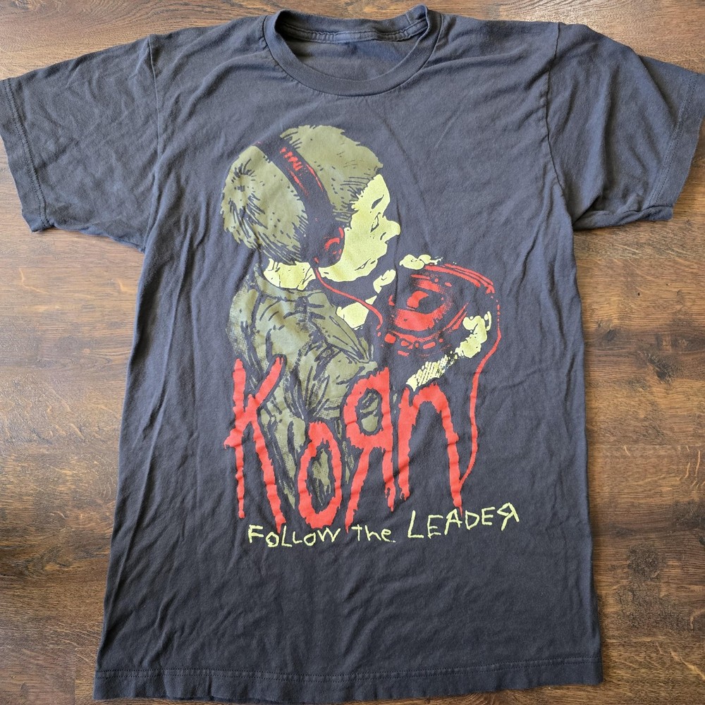 Korn Shirt Mens Medium Black Follow The Leader Graphic Band Tee 90s Print