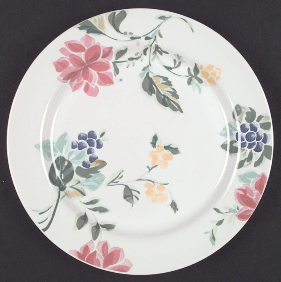 International Mystique Dinner Plate 265719