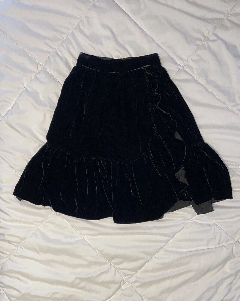 KATE SPADE New York Ruffle Front Wrap Black Velvet Lined Skirt Silk Blend Size 0