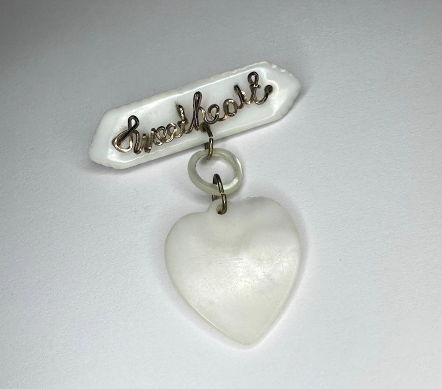 Vintage 1940s Gold Fill Wire Sweetheart Heart Pendant Brooch Pin Abalone