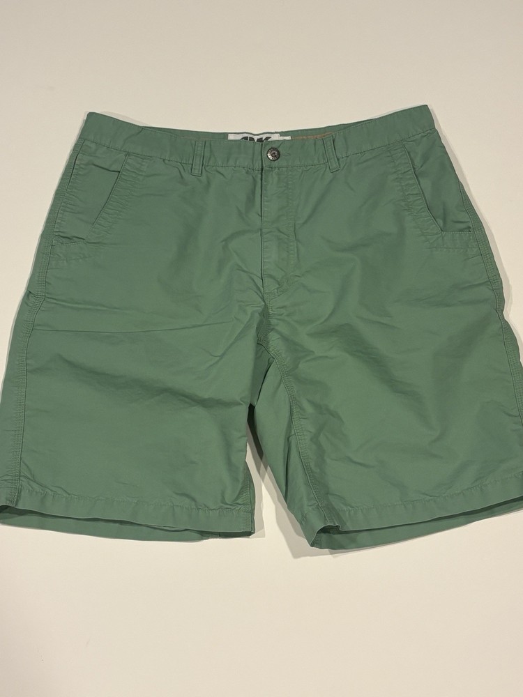 Mountain Khakis MK Shorts Men's 36x10 Green Jackson Hole Flat Front Chino