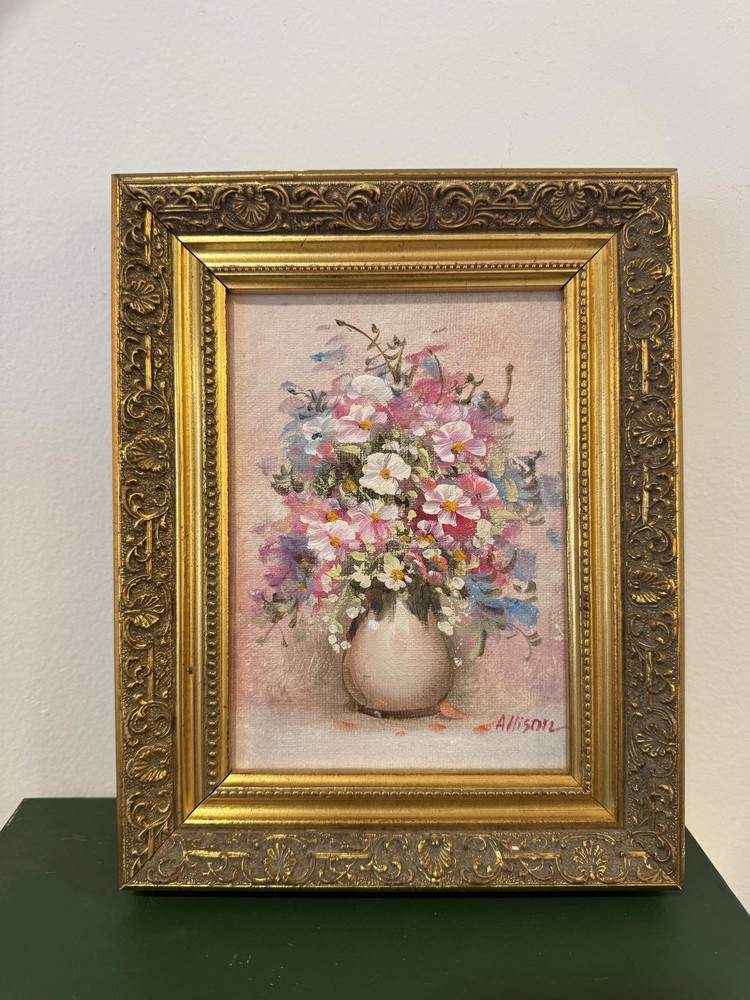 Vintage Floral Oil Painting in Ornate Gold Frame