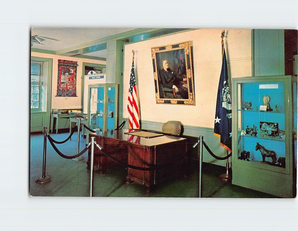 Postcard F. D. Roosevelt Library and Museum Hyde Park New York USA