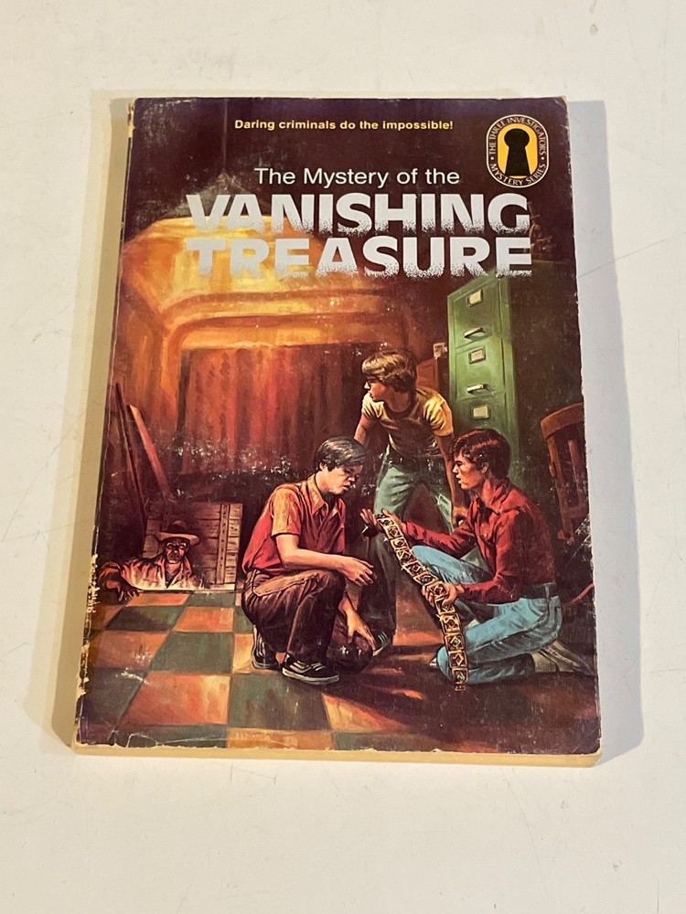 Three investigators the Mystery of the vanishing treasure keyhole