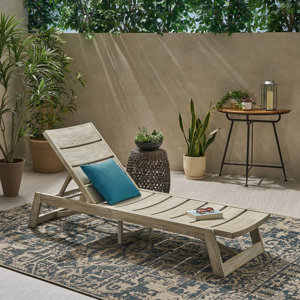 Modern MAKI Chaise Lounge for Stylish Outdoor Patio Comfort