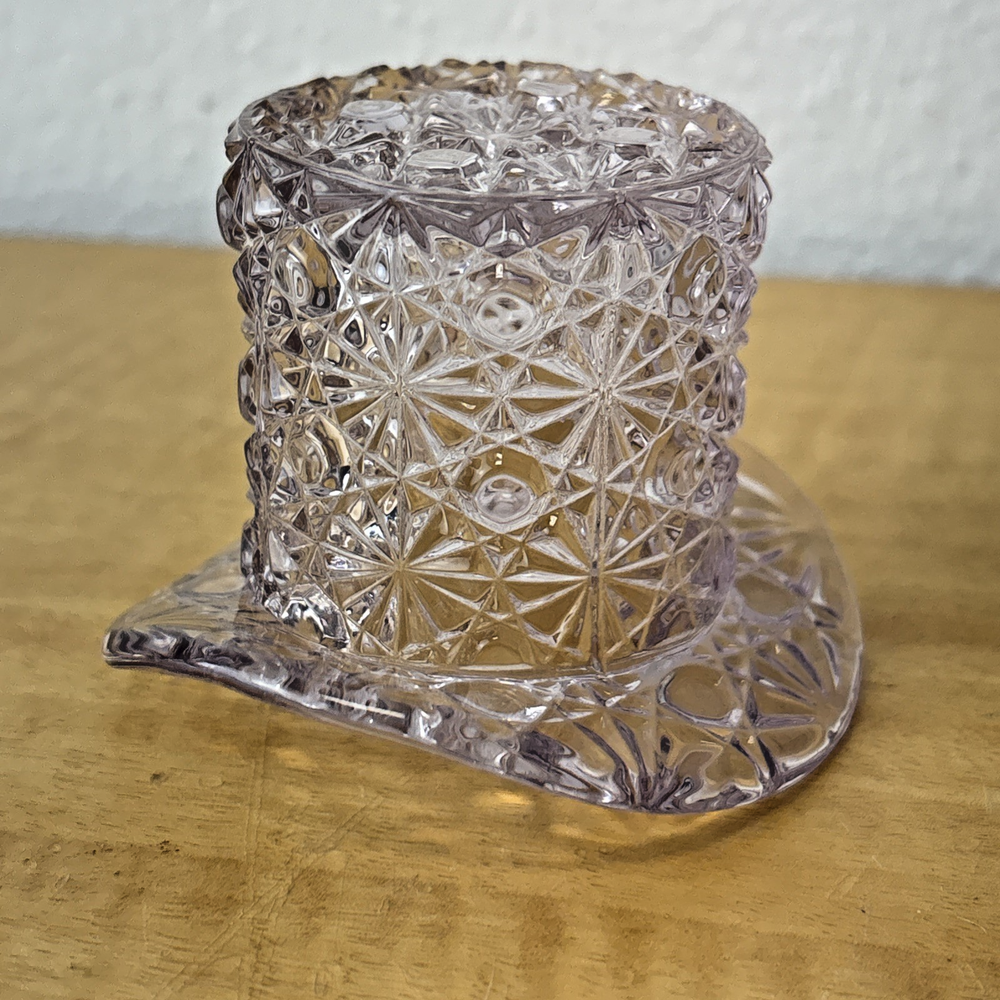 Vintage Fenton Daisy & Button Glass Top Hat EAPG Purple / Lavender
