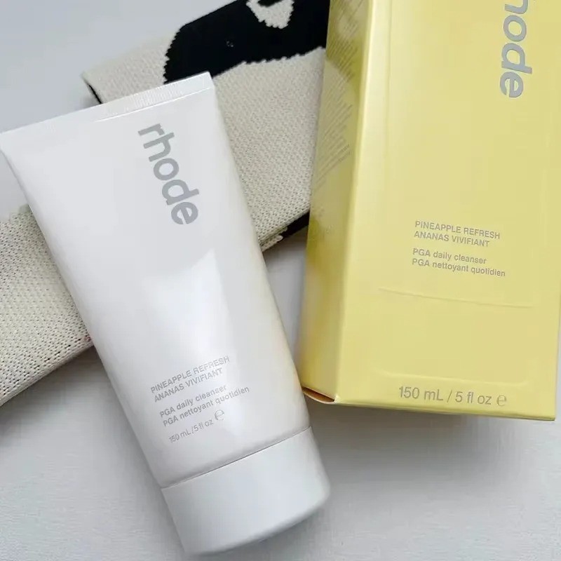 Rhode by Hailey Bieber Pineapple refresh The Daily Cleanser 150ml/5fl oz