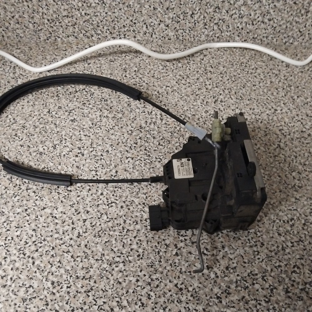 Vauxhall Corsa D 06-14 Offside Right Driver 3-Door Locking Motor 13258279