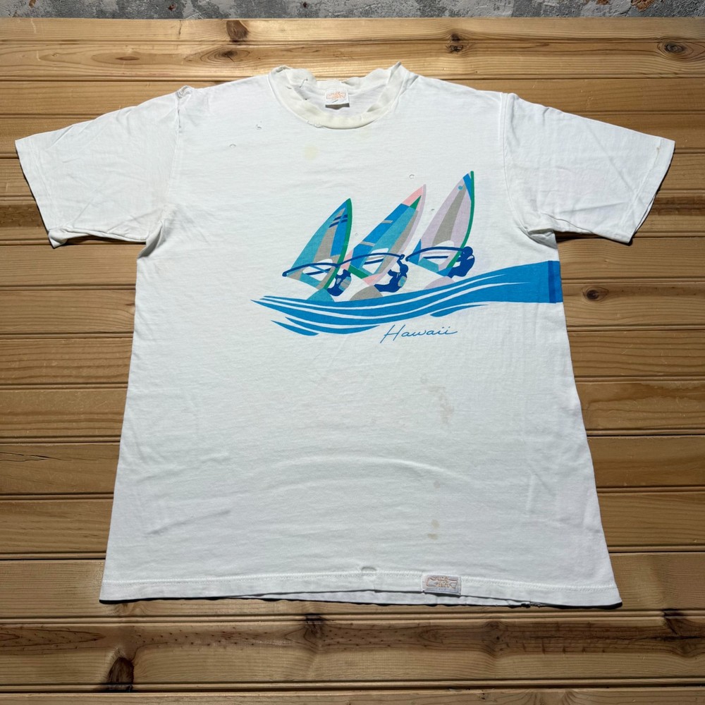 Vintage 80s Crazy Shirts Hawaii Windsurfing Sailing Beach Souvenir T-Shirt Large